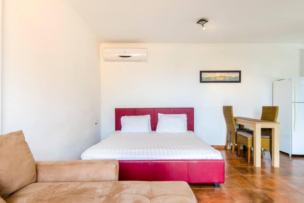 וילמסטאד Studios With Beautiful Sea View מראה חיצוני תמונה