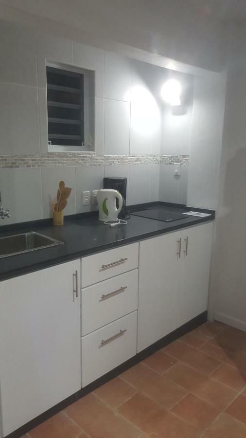 וילמסטאד Studios With Beautiful Sea View מראה חיצוני תמונה